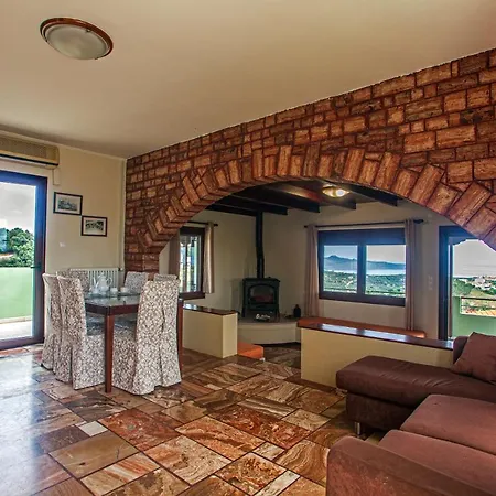 Villa Chloe - Amazing View With Swimming Pool *