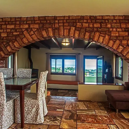 Villa Chloe - Amazing View With Swimming Pool