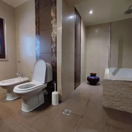 Chloe - Amazing View With Swimming Pool