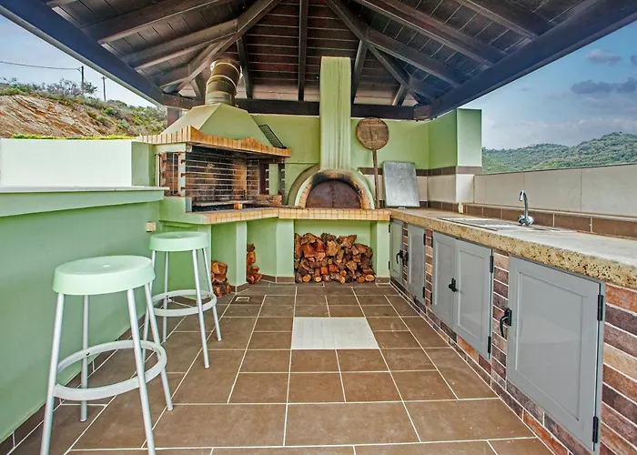 Chloe - Amazing View With Swimming Pool * خانيا