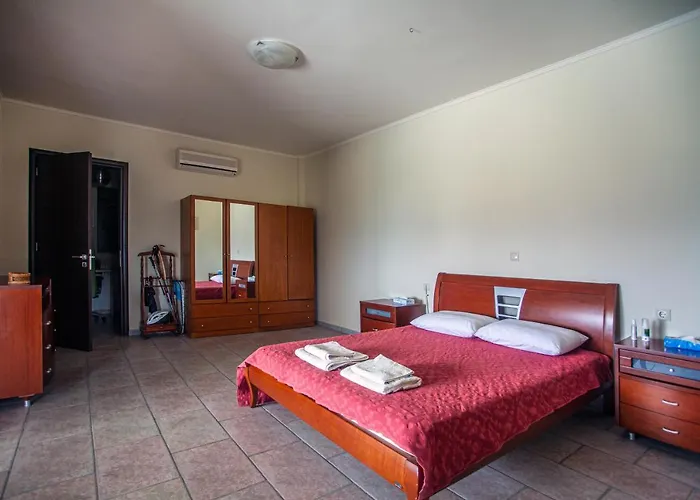 Chloe - Amazing View With Swimming Pool * خانيا