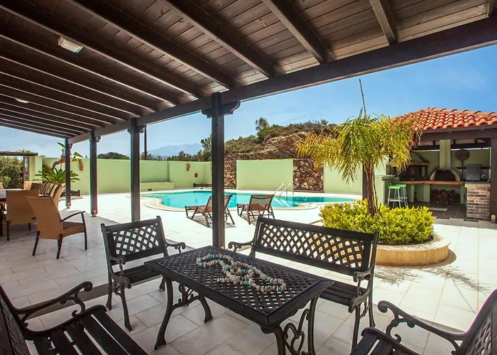 فيلة Chloe - Amazing View With Swimming Pool