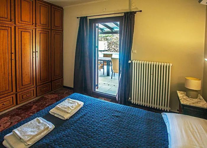 Chloe - Amazing View With Swimming Pool فيلة