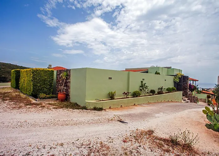 Chloe - Amazing View With Swimming Pool فيلة *