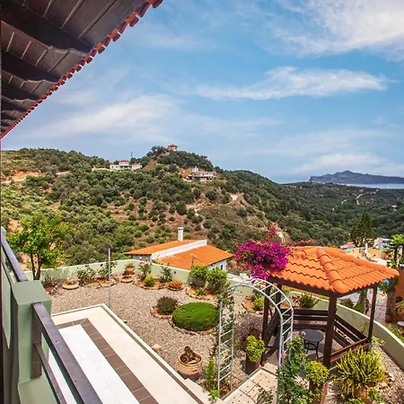 Chloe - Amazing View With Swimming Pool Χανιά